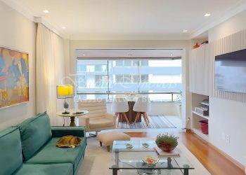 Apartamento à venda com 171m², 3 quartos, 1 suíte, 2 vagas no bairro Bela Vista em Porto Alegre