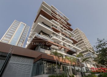 Apartamento à venda com 241m², 3 suítes, 3 vagas no bairro Petrópolis em Porto Alegre