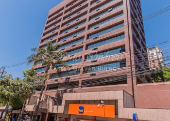 Loja à venda com 657m² no bairro Auxiliadora em Porto Alegre