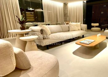 Apartamento à venda com 171m², 2 quartos, 2 suítes, 3 vagas no bairro Petrópolis em Porto Alegre