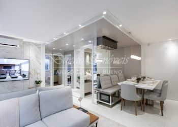 Apartamento à venda com 56m², 1 quarto, 1 suíte, 1 vaga no bairro Independência em Porto Alegre