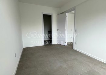 Apartamento à venda com 43m², 1 quarto, 1 suíte, 1 vaga no bairro Menino Deus em Porto Alegre