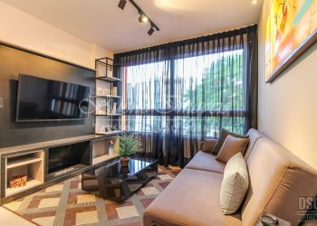 Apartamento à venda com 50m², 1 quarto, 1 suíte, 1 vaga no bairro Passo da Areia em Porto Alegre