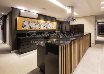 Sala Comercial à venda, 1 quarto, 1 vaga no bairro Centro Histórico em Porto Alegre