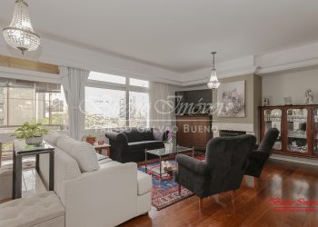 Apartamento à venda com 226m², 3 quartos, 1 suíte, 2 vagas no bairro Petrópolis em Porto Alegre