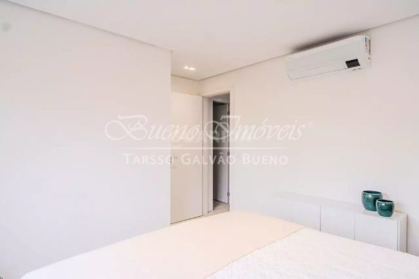 Alugueis à venda com 70m², 2 quartos, 1 suíte, 2 vagas no bairro Menino Deus em Porto Alegre - Foto 8