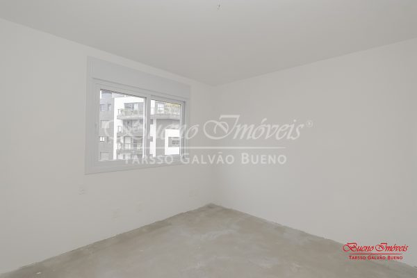 Apartamento à venda com 160m², 3 suítes, 3 vagas no bairro Petrópolis em Porto Alegre - Foto 4