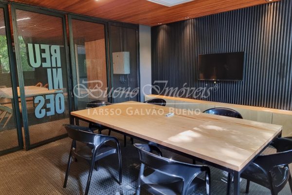 Apartamento à venda com 75m², 2 quartos, 1 suíte, 1 vaga no bairro Independência em Porto Alegre - Foto 12