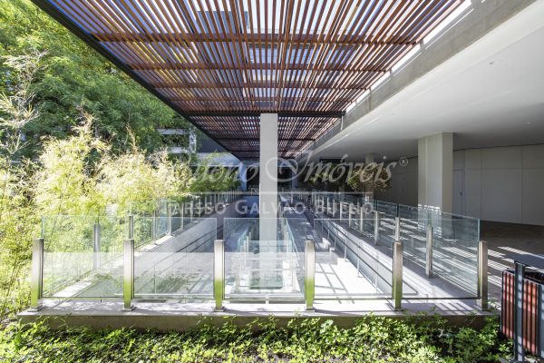 Sala Comercial à venda com 200m², 4 vagas no bairro Tristeza em Porto Alegre - Foto 13