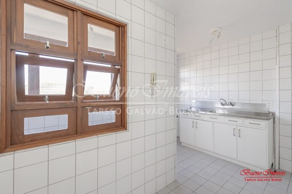 Apartamento à venda com 112m², 3 quartos, 1 suíte, 1 vaga no bairro Higienópolis em Porto Alegre - Foto 3