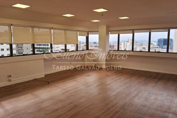 Sala Comercial à venda com 163m² no bairro Moinhos de Vento em Porto Alegre - Foto 2