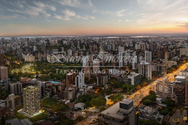 Apartamento à venda com 76m², 2 a 3 quartos, 2 a 3 suítes, 1 a 2 vaga no bairro Petrópolis em Porto Alegre - Foto 4