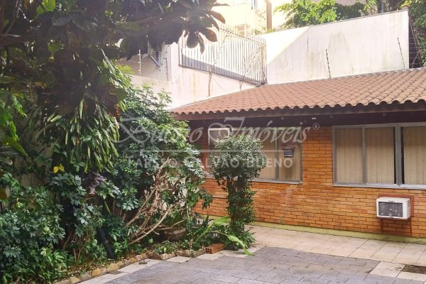 Casa/Sobrado à venda com 200m², 4 quartos, 2 vagas no bairro Santana em Porto Alegre - Foto 5