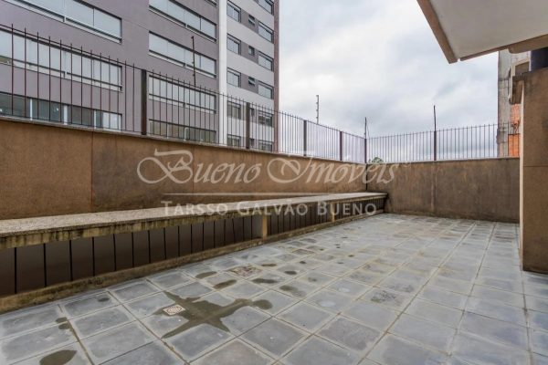 Cobertura à venda com 266m², 4 quartos, 1 suíte, 2 vagas no bairro Petrópolis em Porto Alegre - Foto 3