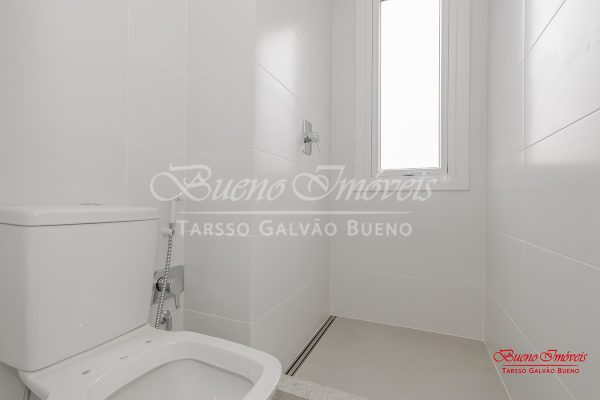 Apartamento à venda com 160m², 3 suítes, 3 vagas no bairro Petrópolis em Porto Alegre - Foto 8
