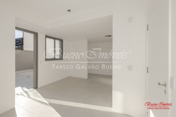 Apartamento à venda com 70m², 2 quartos, 1 suíte, 2 vagas no bairro Chácara das Pedras em Porto Alegre - Foto 10