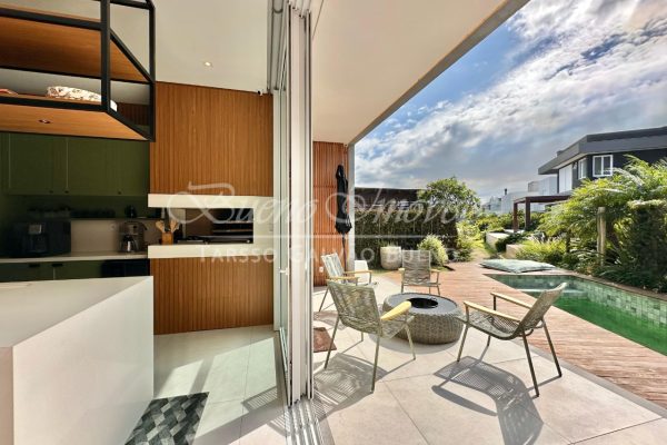 Casa em Condomínio à venda com 220m², 4 quartos, 4 suítes, 2 vagas no bairro Menino Deus em Porto Alegre - Foto 22