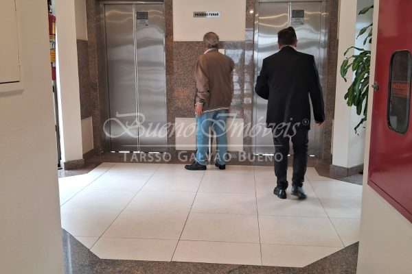 Sala Comercial à venda com 163m² no bairro Moinhos de Vento em Porto Alegre - Foto 9