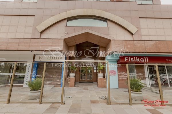 Apartamento à venda com 40m², 3 suítes, 1 vaga no bairro Praia de Belas em Porto Alegre - Foto 3