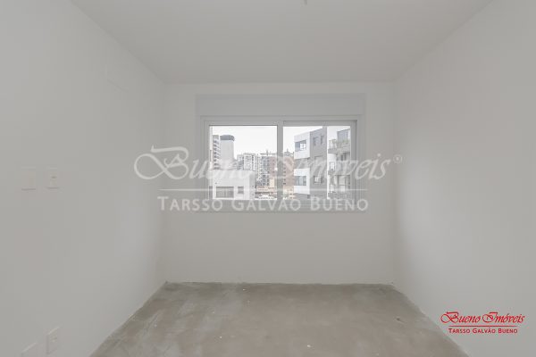 Apartamento à venda com 160m², 3 suítes, 3 vagas no bairro Petrópolis em Porto Alegre - Foto 12