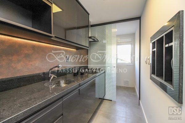 Apartamento à venda com 50m², 1 quarto, 1 suíte, 1 vaga no bairro Passo da Areia em Porto Alegre - Foto 14