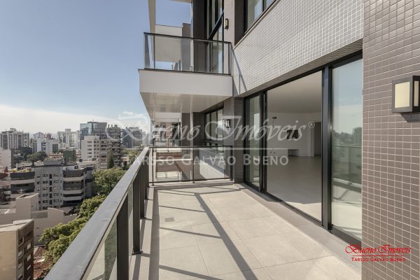 Apartamento à venda com 241m², 3 suítes, 3 vagas no bairro Petrópolis em Porto Alegre - Foto 14