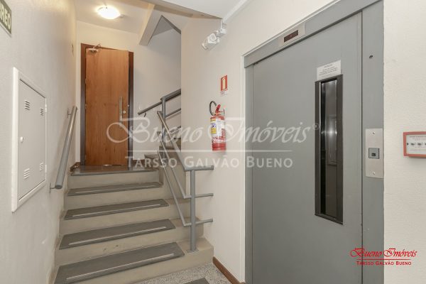 Apartamento à venda com 92m², 3 quartos, 1 suíte, 1 vaga no bairro Petrópolis em Porto Alegre - Foto 14