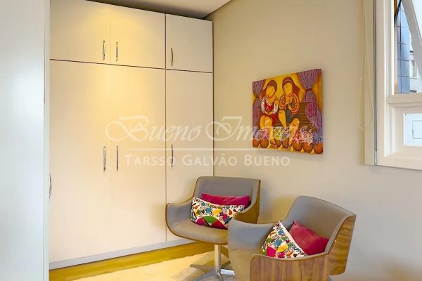 Apartamento à venda com 171m², 3 quartos, 1 suíte, 2 vagas no bairro Bela Vista em Porto Alegre - Foto 2