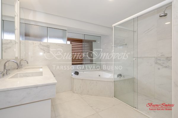 Casa/Sobrado à venda com 360m², 4 suítes, 5 vagas no bairro Cristal em Porto Alegre - Foto 17