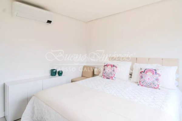 Alugueis à venda com 70m², 2 quartos, 1 suíte, 2 vagas no bairro Menino Deus em Porto Alegre - Foto 10