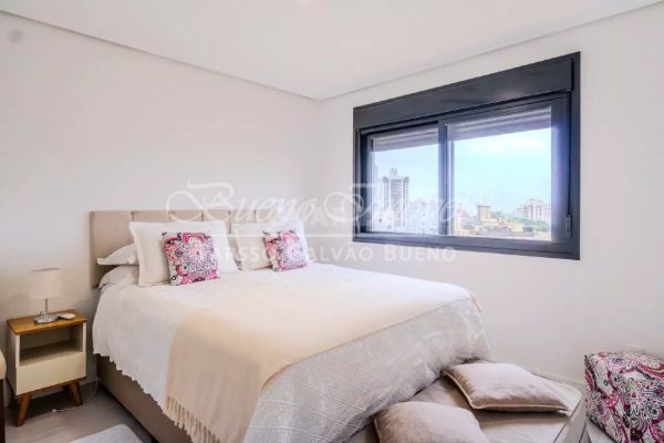 Alugueis à venda com 70m², 2 quartos, 1 suíte, 2 vagas no bairro Menino Deus em Porto Alegre - Foto 11