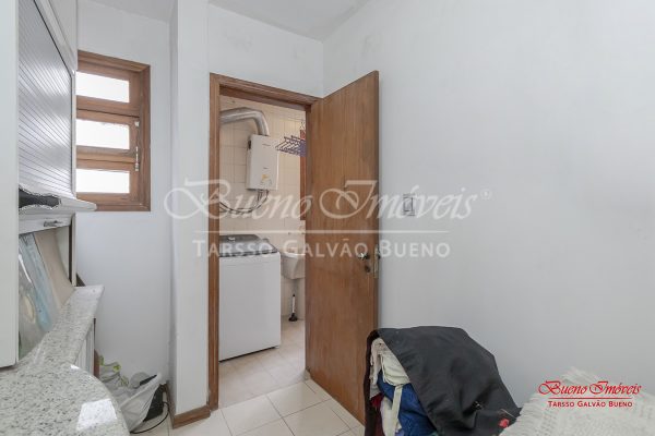 Apartamento à venda com 106m², 3 quartos, 1 vaga no bairro Petrópolis em Porto Alegre - Foto 2