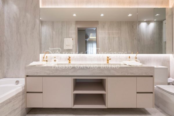 Apartamento à venda com 159m², 3 quartos, 3 suítes, 2 vagas no bairro Jardim Europa em Porto Alegre - Foto 13