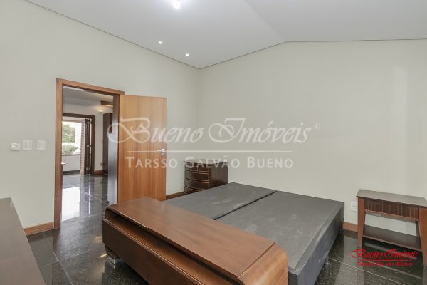 Casa/Sobrado à venda com 360m², 4 suítes, 5 vagas no bairro Cristal em Porto Alegre - Foto 19