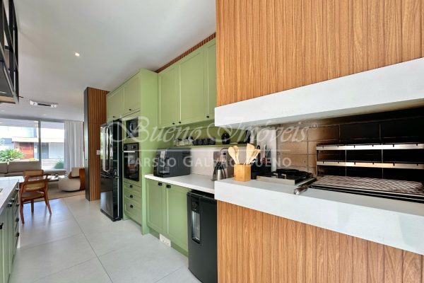 Casa em Condomínio à venda com 220m², 4 quartos, 4 suítes, 2 vagas no bairro Menino Deus em Porto Alegre - Foto 11