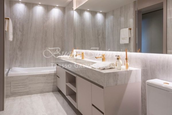 Apartamento à venda com 159m², 3 quartos, 3 suítes, 2 vagas no bairro Jardim Europa em Porto Alegre - Foto 12