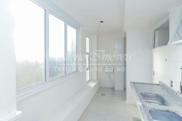 Apartamento à venda com 186m², 3 quartos, 1 suíte no bairro Centro Histórico em Porto Alegre - Foto 9