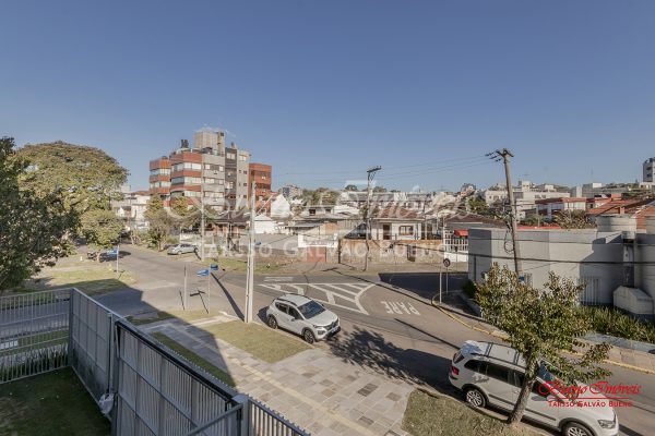 Apartamento à venda com 70m², 2 quartos, 1 suíte, 2 vagas no bairro Chácara das Pedras em Porto Alegre - Foto 6