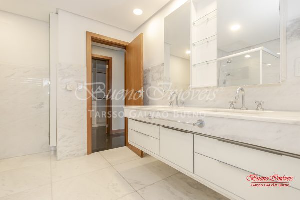 Casa/Sobrado à venda com 360m², 4 suítes, 5 vagas no bairro Cristal em Porto Alegre - Foto 16