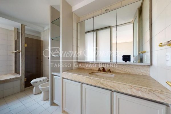 Cobertura à venda com 360m², 3 quartos, 2 suítes, 3 vagas no bairro Bela Vista em Porto Alegre - Foto 9