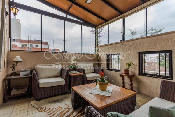 Cobertura à venda com 266m², 4 quartos, 1 suíte, 2 vagas no bairro Petrópolis em Porto Alegre - Foto 10