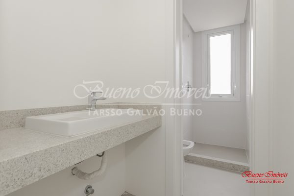 Apartamento à venda com 160m², 3 suítes, 3 vagas no bairro Petrópolis em Porto Alegre - Foto 9