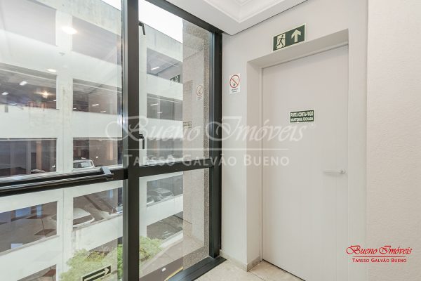 Apartamento à venda com 40m², 3 suítes, 1 vaga no bairro Praia de Belas em Porto Alegre - Foto 9