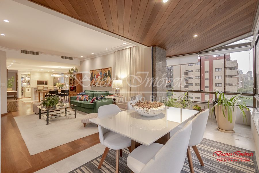 Apartamento à venda com 174m², 3 quartos, 1 suíte, 2 vagas no bairro Bela Vista em Porto Alegre - Foto 1